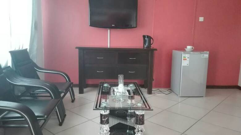 Hotel D&k Guest House