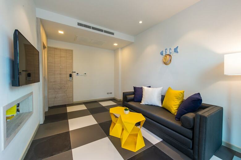 Krabi Seabass Hotel
