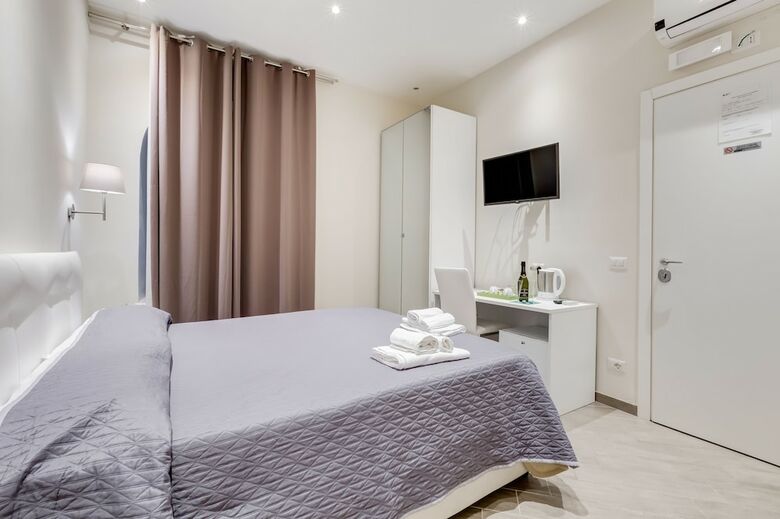 Vaticano 38 Suites