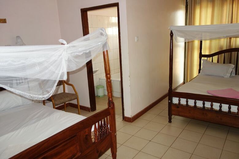 Satellite Hotel