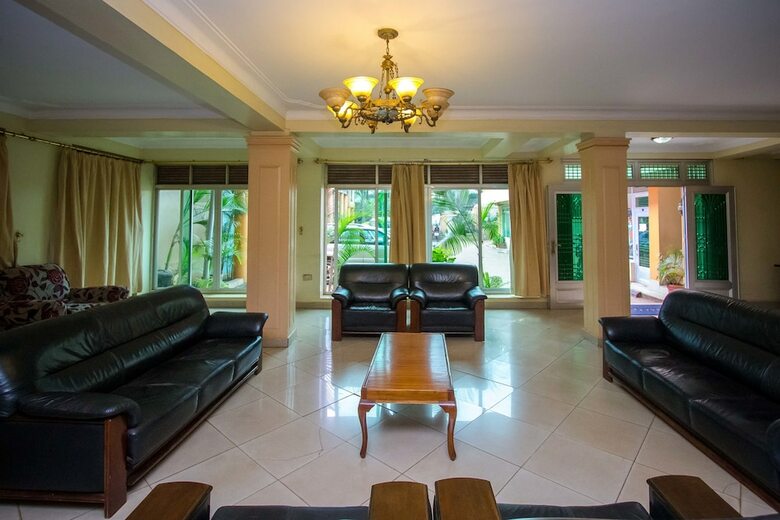 Emerald Hotel