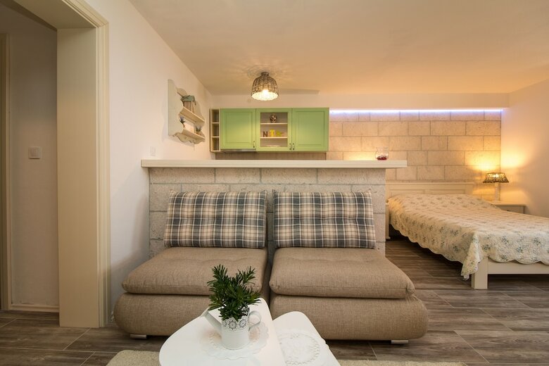 Apartments Rakuljic