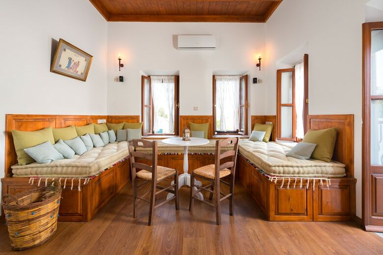 Villa Eftihia