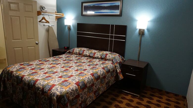 Motel Lodge Inn