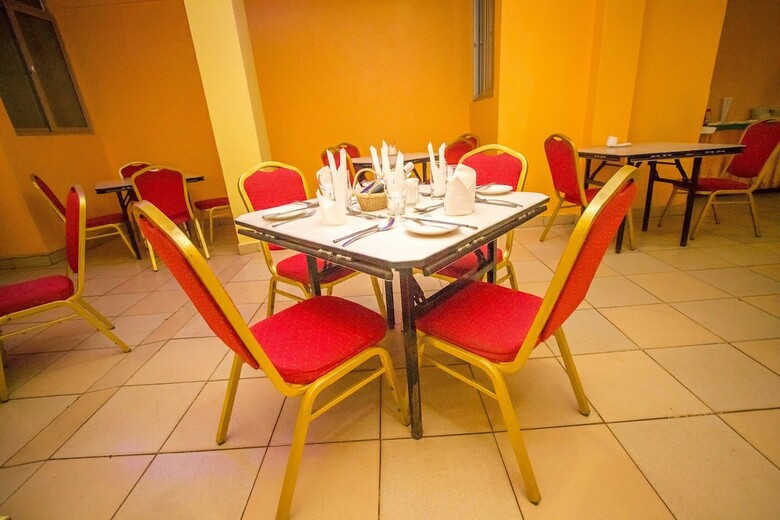 Eland Safari Hotel Nyeri