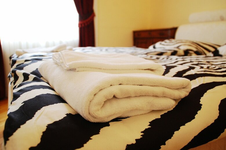 Bohemia Antique Apartment