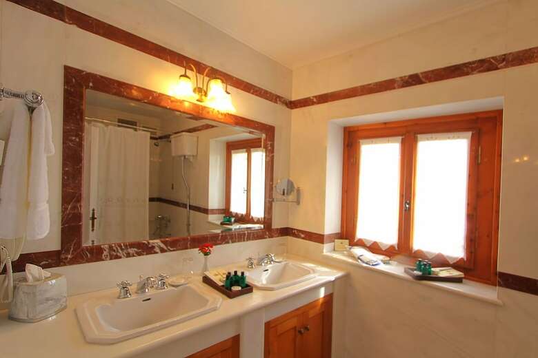 Hotel Argentikon Luxury Suites
