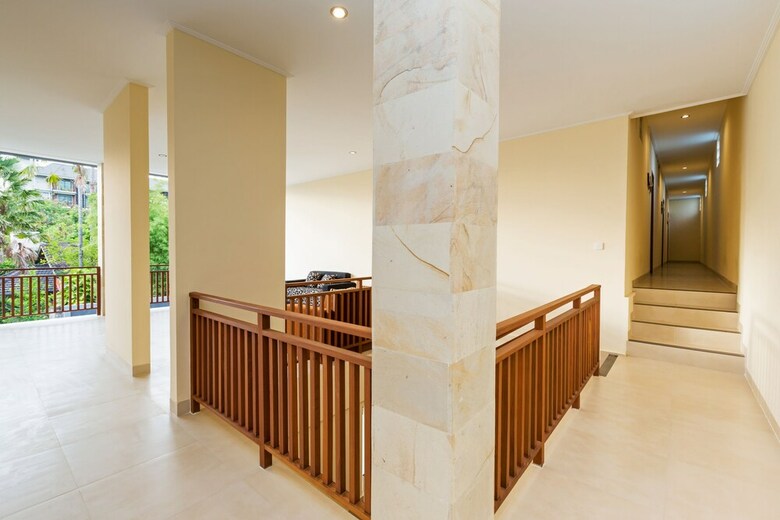 Hotel Kubu Petitenget