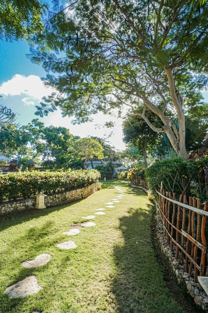 Hotel La Joya Balangan Resort