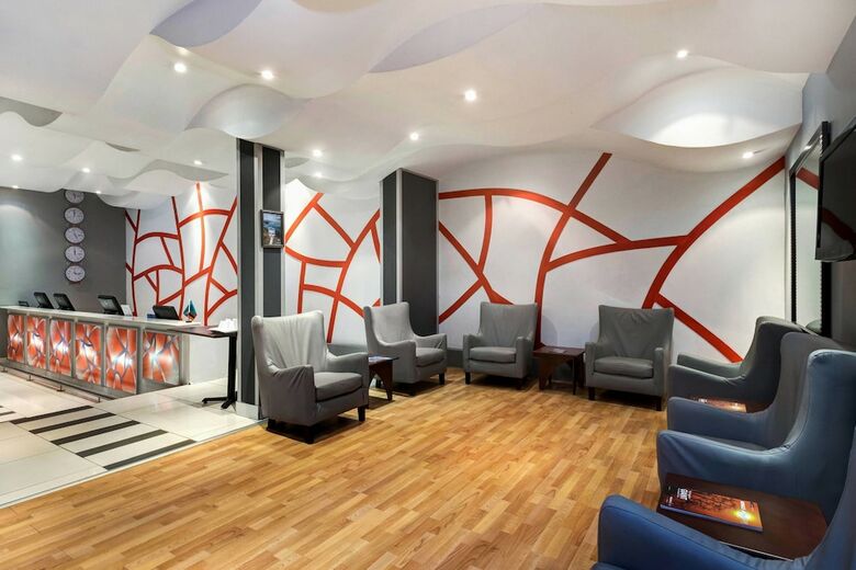 Protea Hotel By Marriott Lusaka Cairo Road