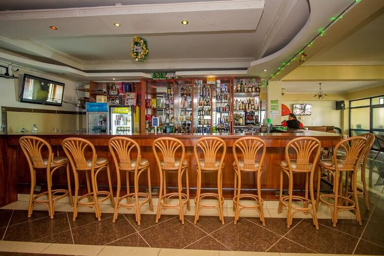 Meru Paramount Hotel