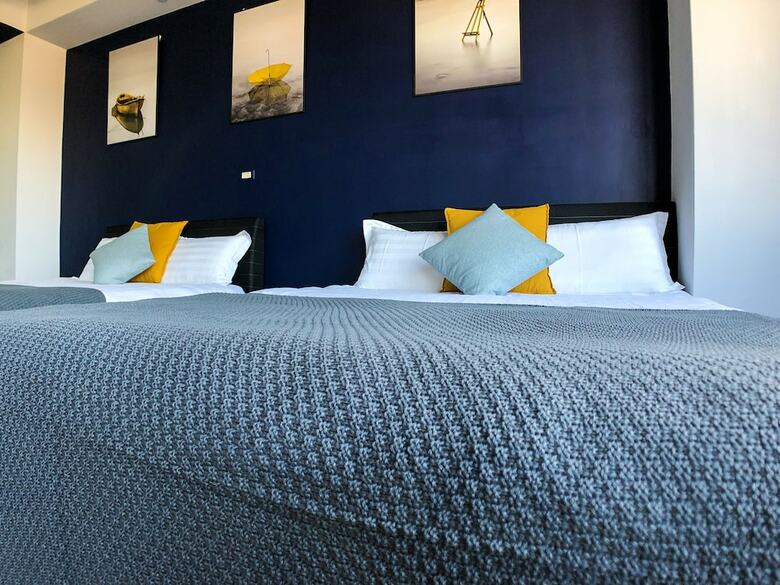 Q Square Apartment