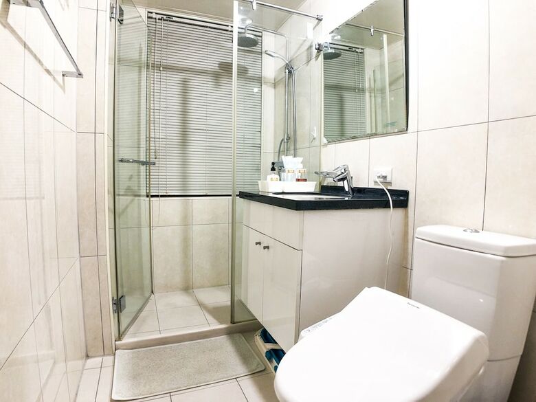 Q Square Apartment