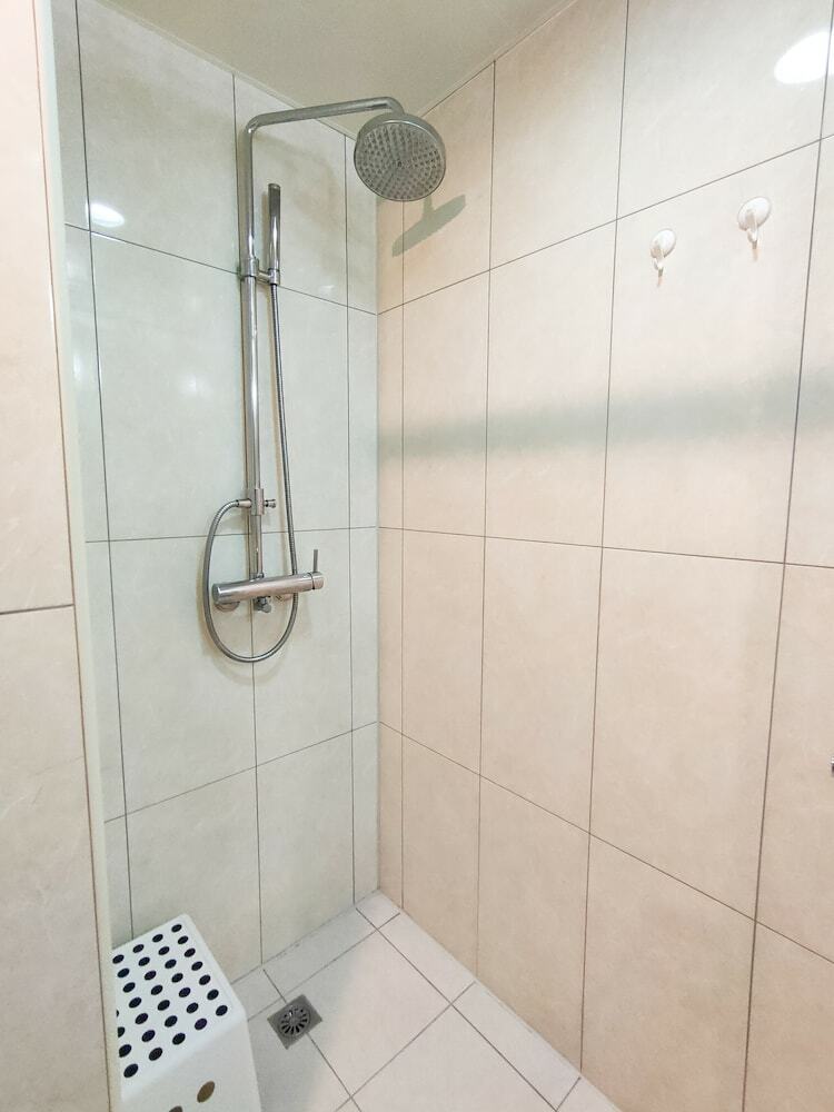 Q Square Apartment