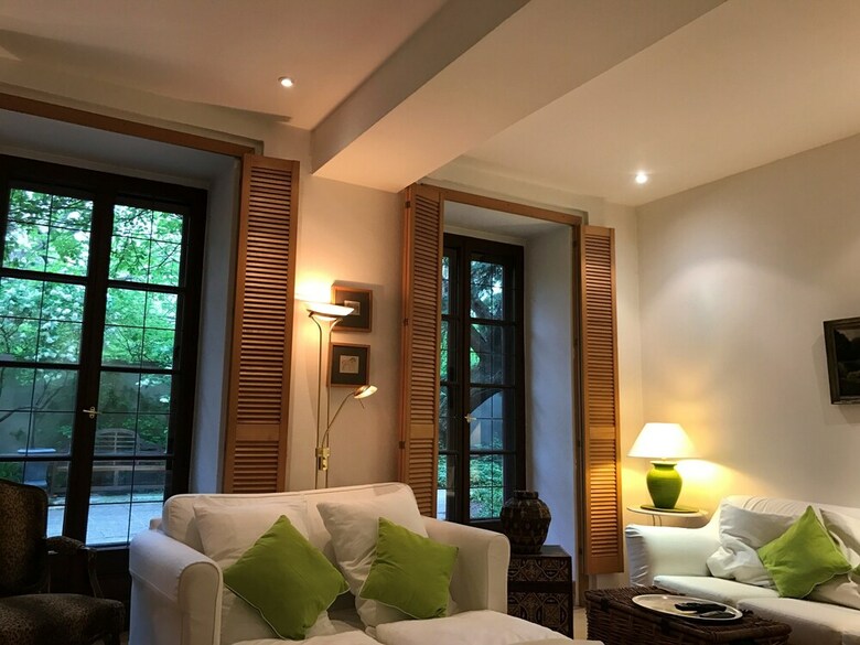 Apartamentos Counts 65