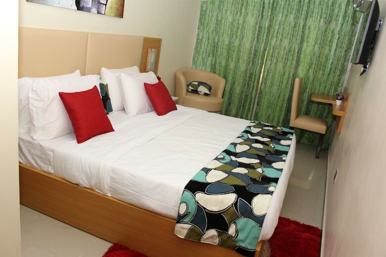 Hotel Avital Suites And Resort