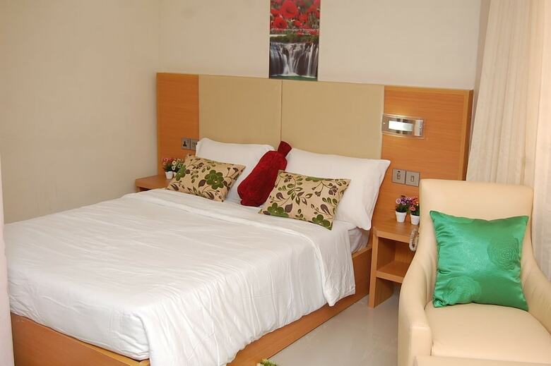 Hotel Avital Suites And Resort