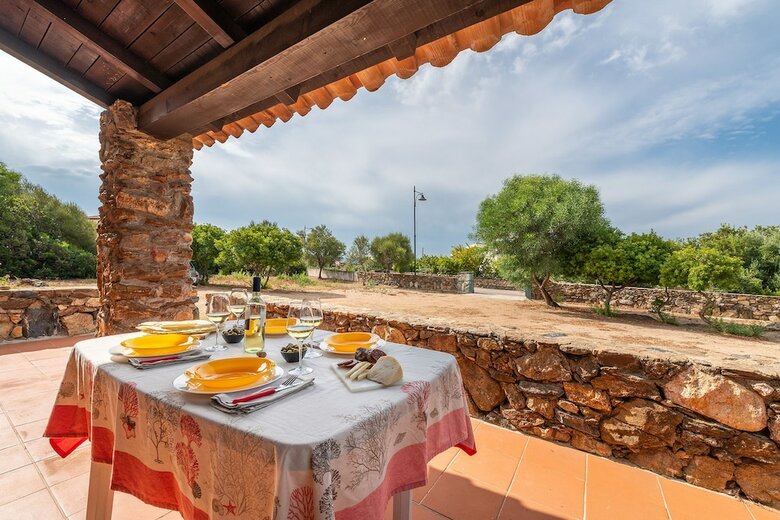 Affittasardegna - Caraibi Apartments