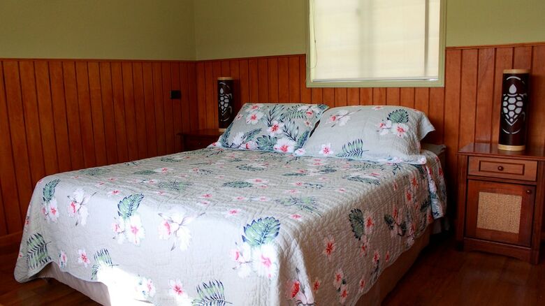 Inaki Uhi Hotel