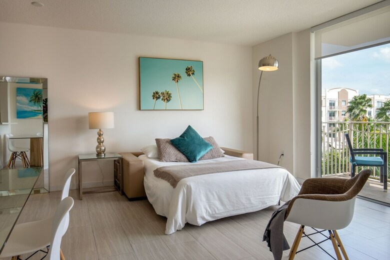 Mare Azur Design District Luxury Apartments