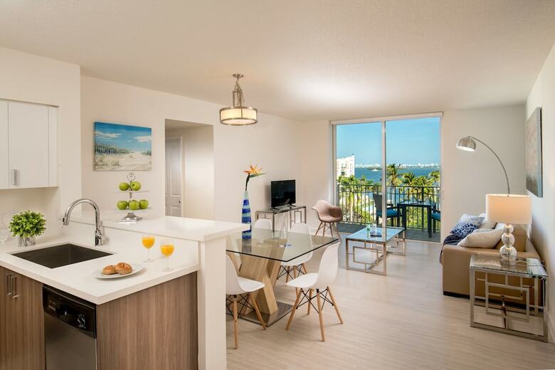 Mare Azur Design District Luxury Apartments