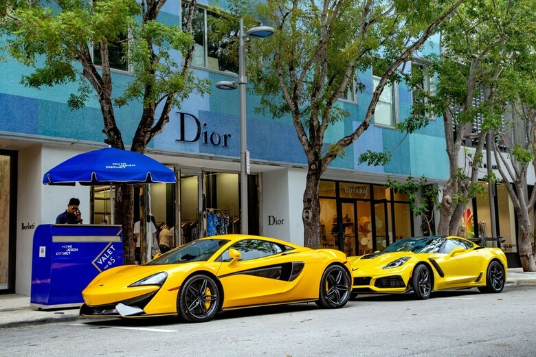 Mare Azur Design District Luxury Apartments