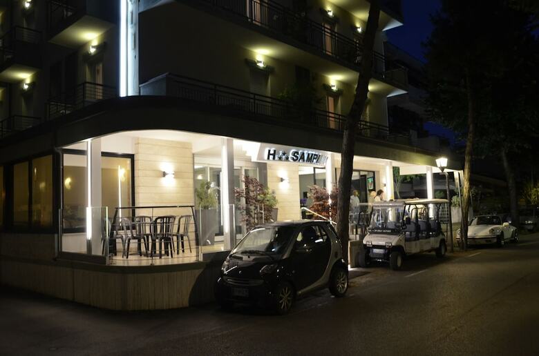 Hotel Sampaoli