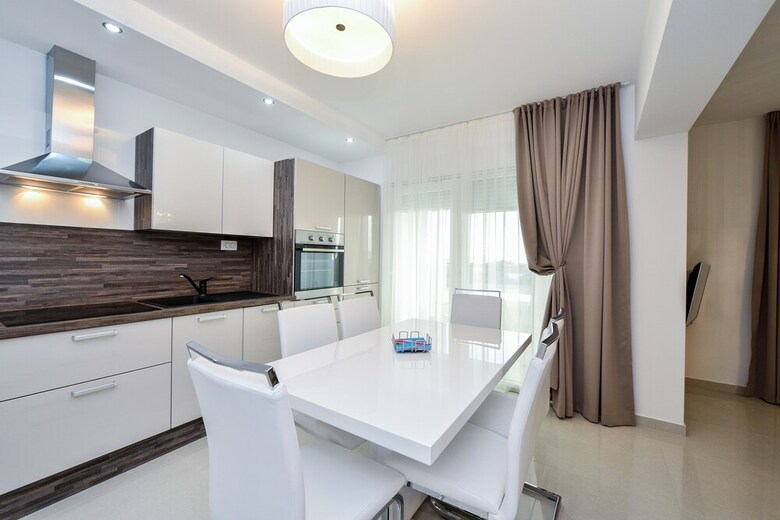 Luxury Apartments Villa Arta