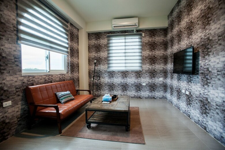 Hotel Pacific Ocean Vacation Hostel