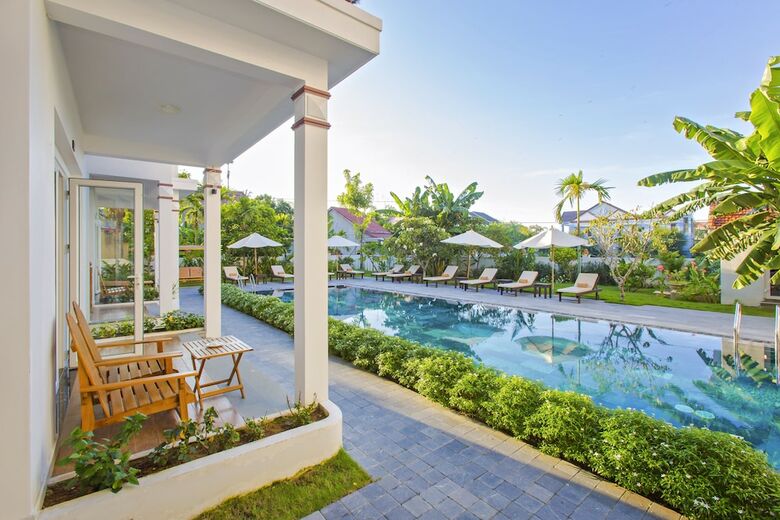 Hotel Hoi An Palmy Villa