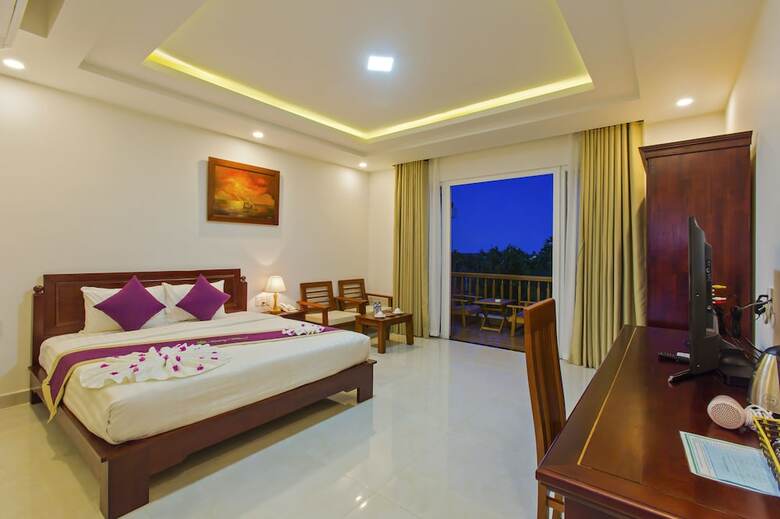 Hotel Hoi An Palmy Villa