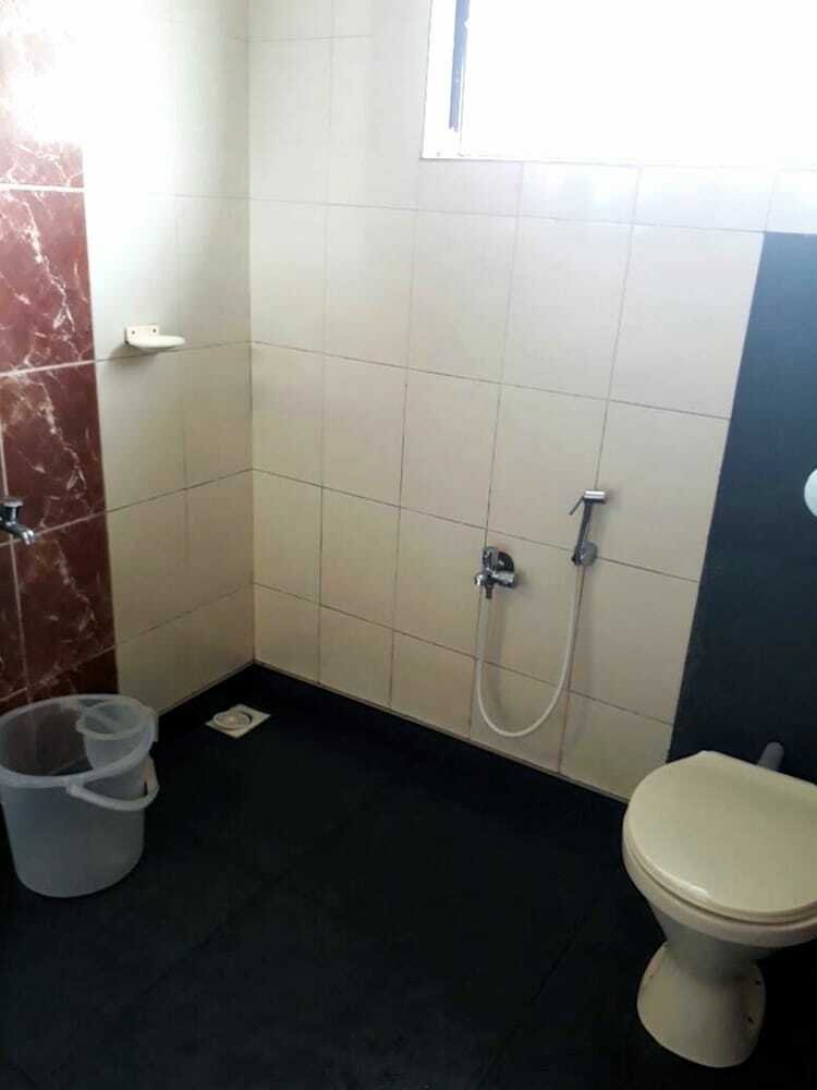 Hotel Ashlesh