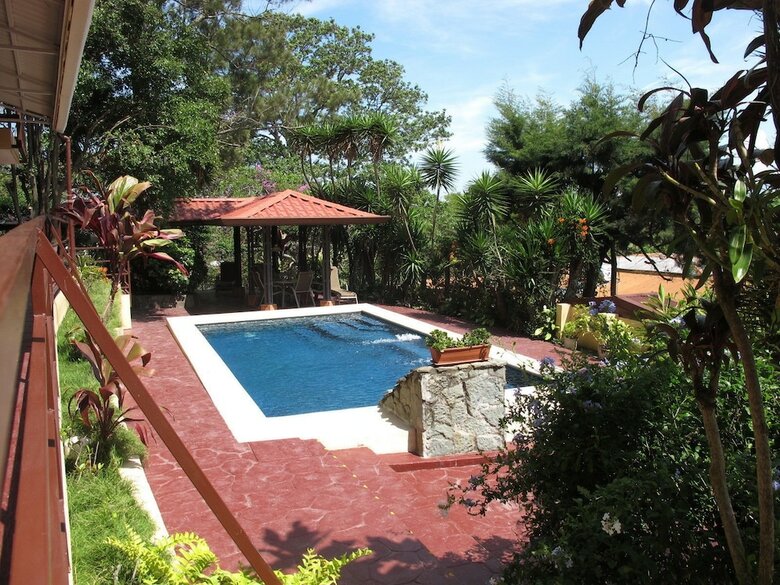 Bed & Breakfast Las Cumbres Inn