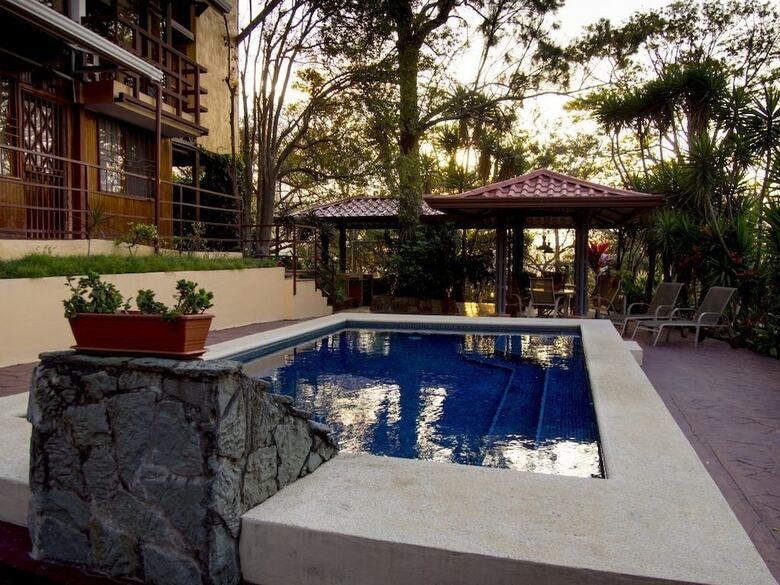 Bed & Breakfast Las Cumbres Inn