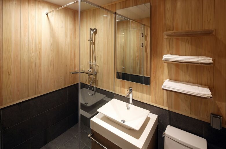 Hotel Dukgu Oncheon Resort Condo