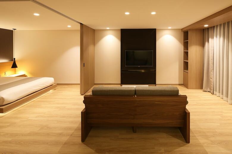 Hotel Dukgu Oncheon Resort Condo