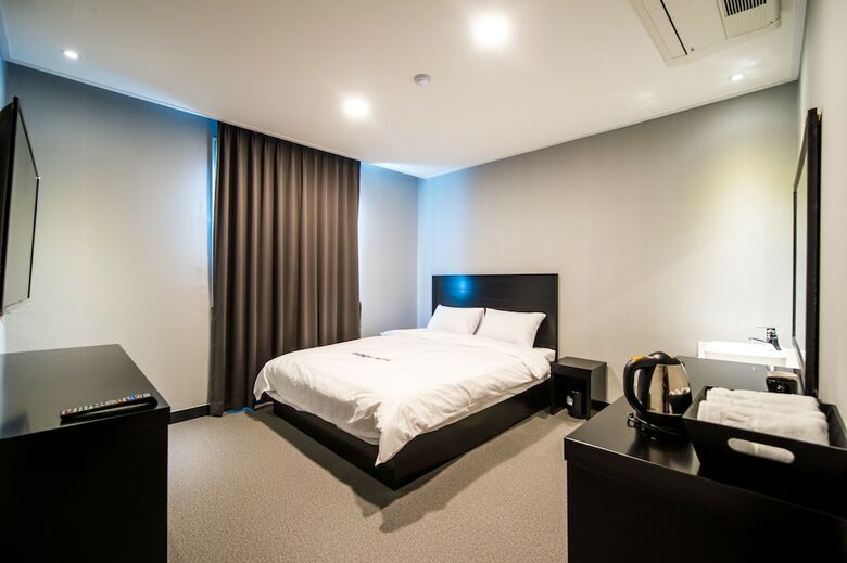 Ekonomy Hotel Sokcho