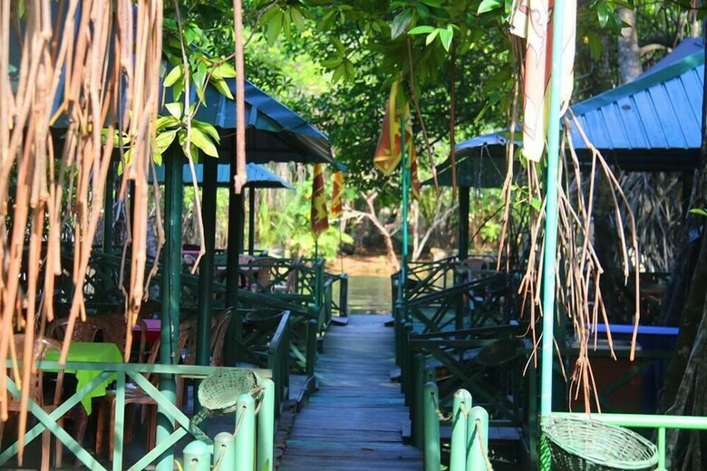 Oyo 354 Lagoon Garden Hotel
