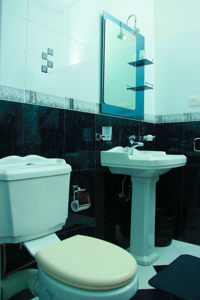 Oyo 354 Lagoon Garden Hotel