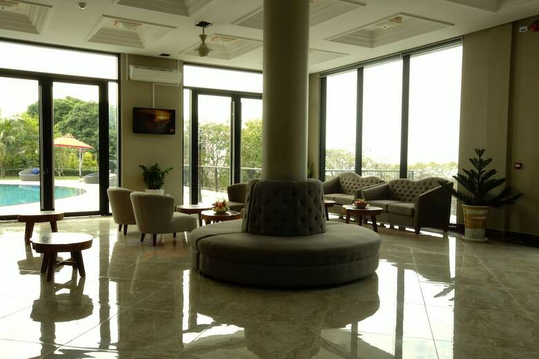 Kep Bay Hotel & Resort