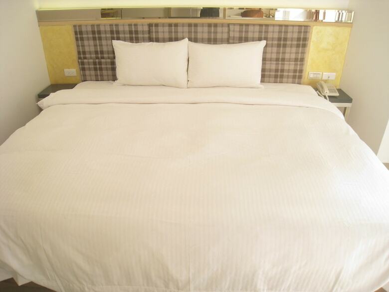 Formosa Boulevard Station Garden Hotel