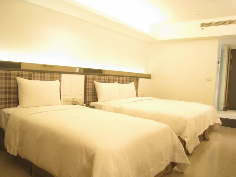 Formosa Boulevard Station Garden Hotel