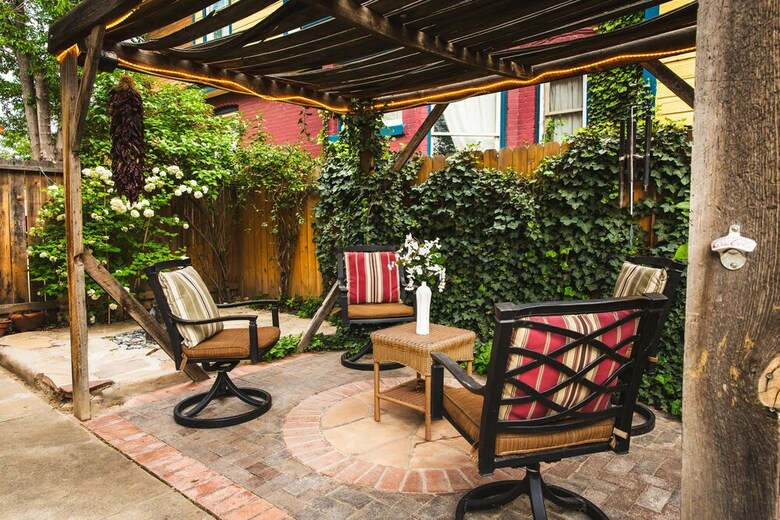 Downtown Historic Bed And Breakfast