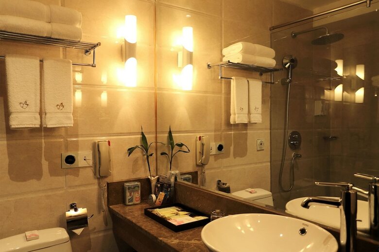 Haikou Baofa Shengyi Hotel