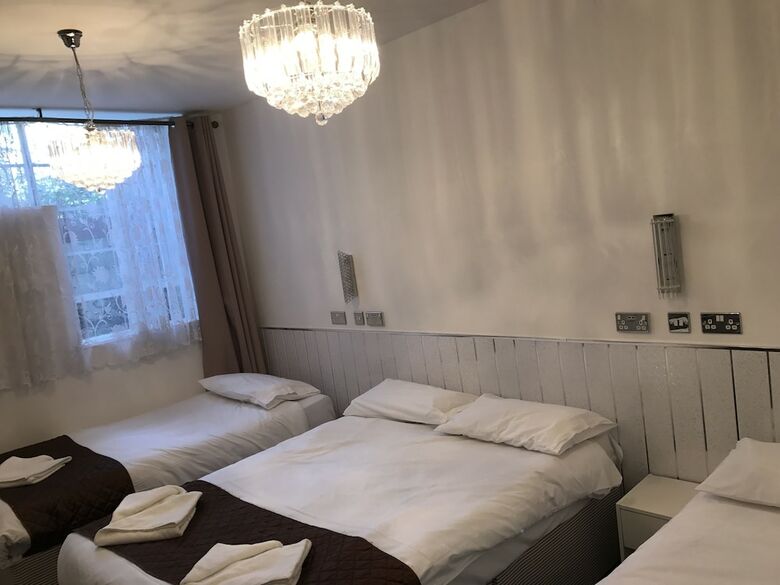 St George Hotel