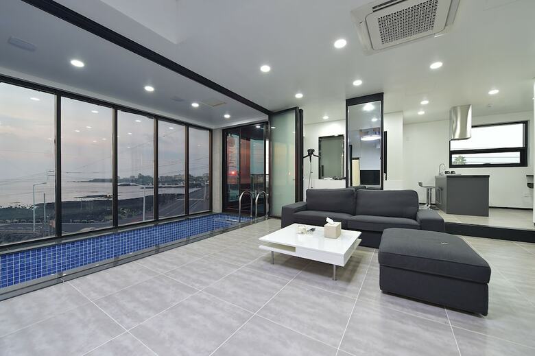 Pension Some-stay