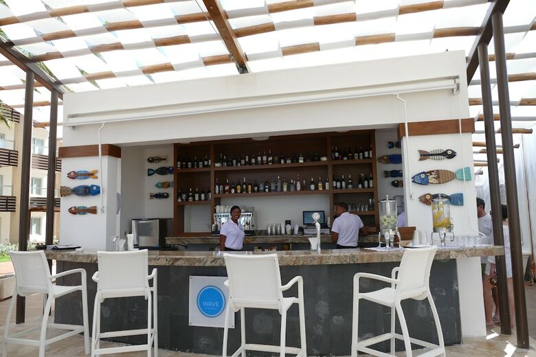Beach Front Luxury Apartment - Bluebeach