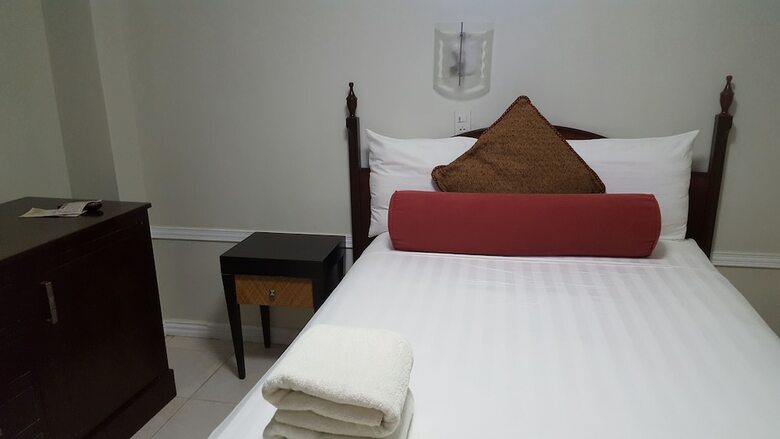Dreamwave Hotel Puerto Galera