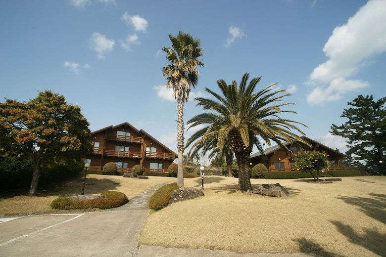 Pension Sunnyday Jeju