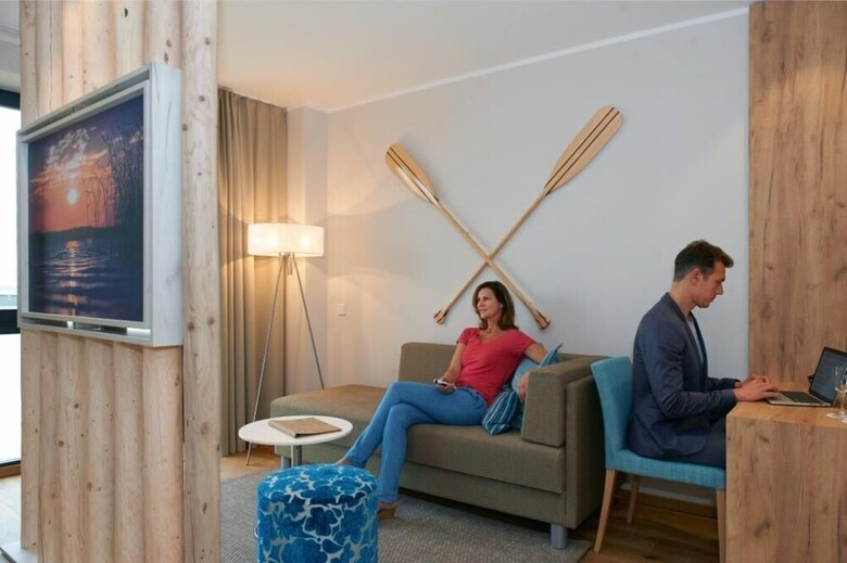 Hotel See- Und Waldresort Gr�bern